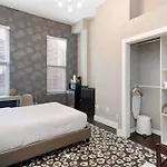 Perfect Boston Studio 3-22