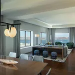 Renaissance Boston Seaport District