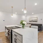 Boston Skyline Stay 1Br With City Views