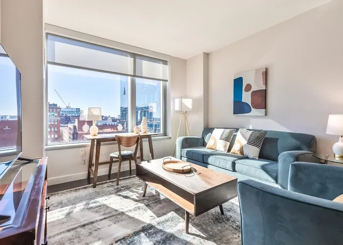 Modern Apt Downtown Seaport - Ben-807