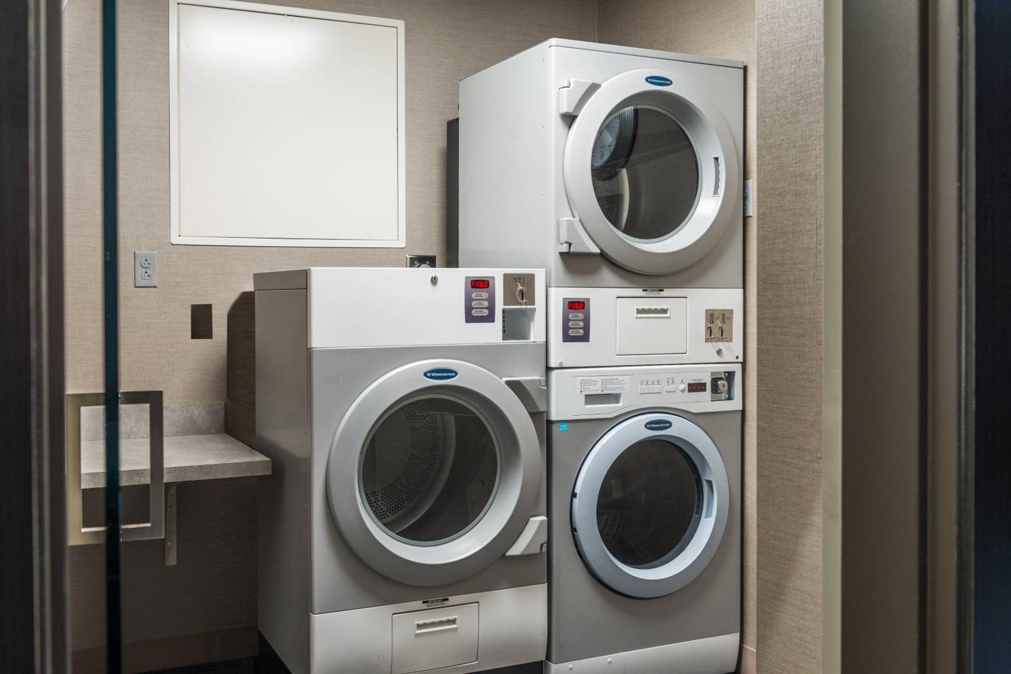 Hotel Ac By Marriott Cleveland Circle 4*
