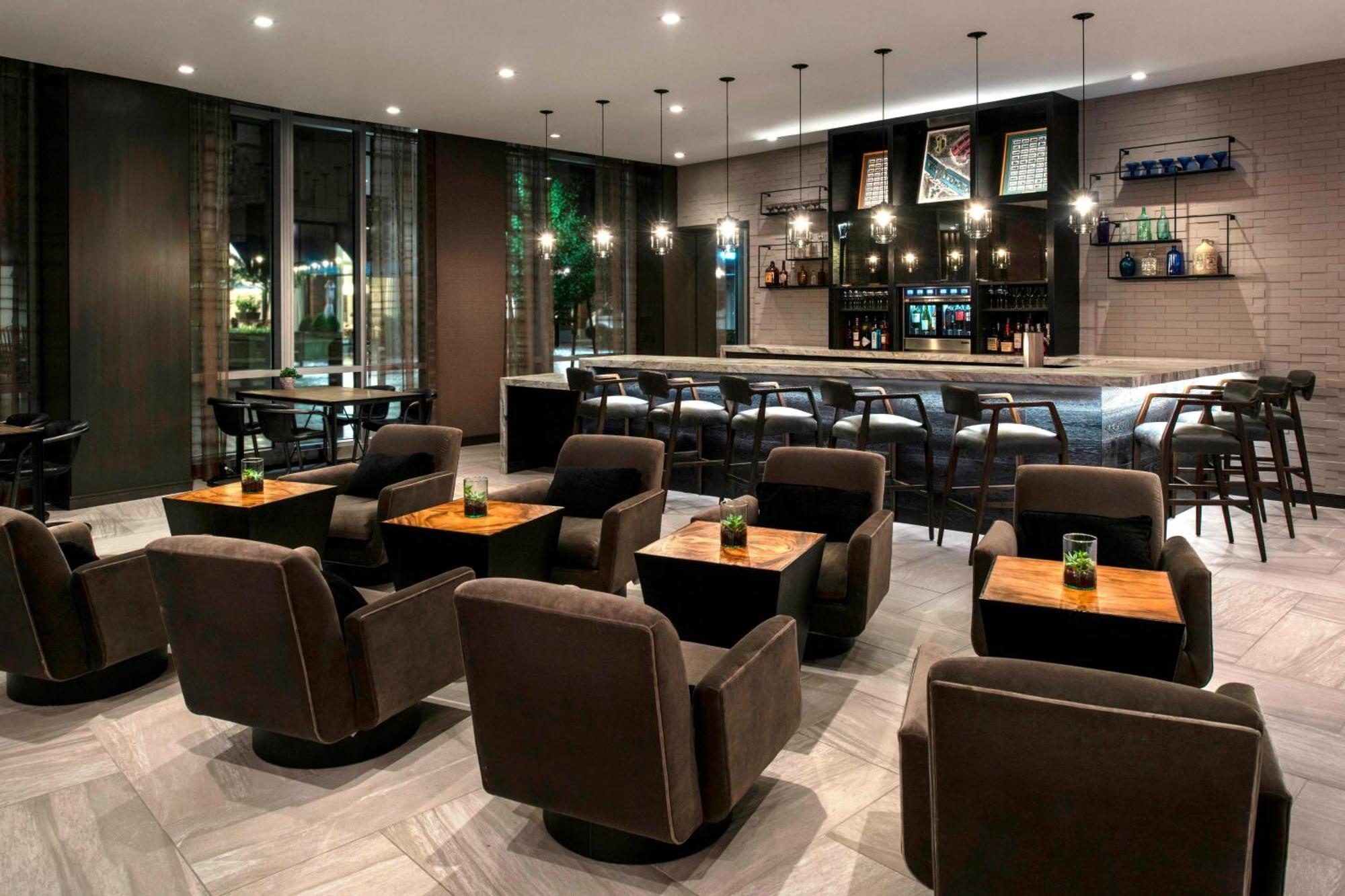 Ac By Marriott Cleveland Circle 4*