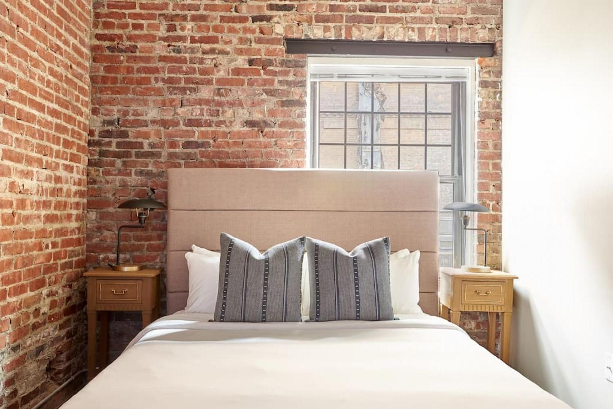 Apartment Keyless Monthly Discounts Fully Furnished 4br 2ba Loft Boston
