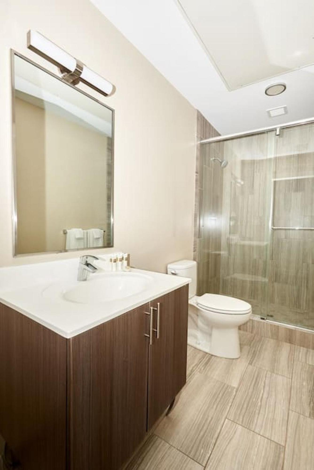 Apartment Keyless Monthly Discounts Fully Furnished 4br 2ba Loft *