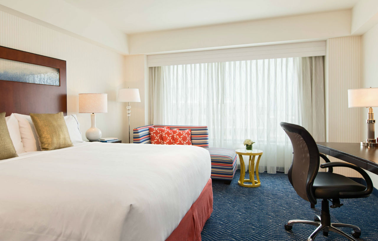 Renaissance Seaport District Hotel