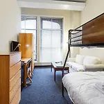 Studio Ready 4 Students & Traveling Professionals! 310