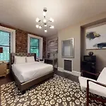 L 3-33 Stylish Private Studio In Boston!