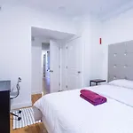 3Bd 1,5Bth Spacious Apt In Mission Hill