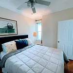 Luxury Executive Suite Harvard Allston 3 Bedrooms 2 Baths