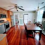 Luxury Executive Suite Harvard Allston 3 Bedrooms 2 Baths