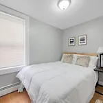 Easy Commute South Boston 4Br 1Bh Apt