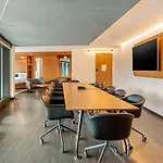 Cambria Hotel Boston Downtown - Seaport