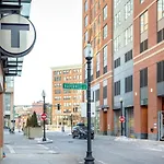 North Station 2Br W Wd Terrace Nr Td Garden Bos-811