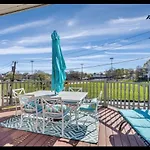 Beautiful Victorian House, Great Views, Free Parking