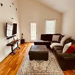 Perrin Place Unit 3