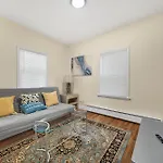 Newly Renovated 2Br1Ba Apt At The Boston City