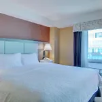 Hampton Inn & Suites Boston Crosstown Center