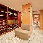 Mandarin Oriental, Boston