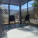 Comfy And Chic Boston Apartment! Free Parking