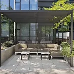 Gorgeous Apt With Pool Views - Alx-1118