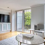 South End 2Br W Wd Nr Shops Bos-938