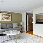 South End 2Br W Wd Nr Shops Bos-938