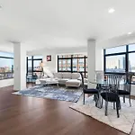 Fancy 2Br 2Ba Condo Fenway Boston