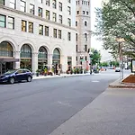 Beauty In Back Bay 1Br W Gym Nr The Common Bos-16