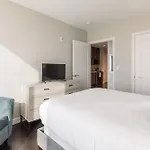 Bright & Modern Apt Downtown Seaport - Ben-1805