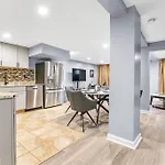 Luxe And Spacious Boston 3Bd 2Ba Apt W Free Parking