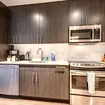 Luxury Apt In The Heart Of Seaport - Ben-605