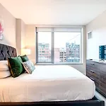 Luxury Apt In The Heart Of Seaport - Ben-605
