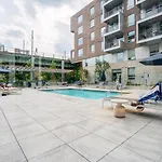 E Cambridge 2Br W Gym Wd Nr Lechmere T Bos-634