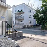 30-3 New! Heart Of Boston - Modern Cozy Apartment