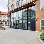 Brighton 1Br W Wd Pool Gym Nr Green Line Bos-849