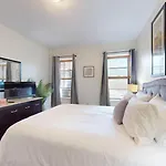 2Br Retreat Near Boston College & Longwood