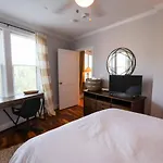 2B, 2Ba - Near Neubmc, Elevator Access
