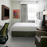 Club Quarters Hotel Faneuil Hall, Boston