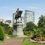 Charlesview Suites Back Bay