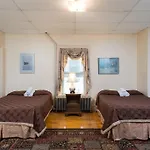 The Farrington Inn