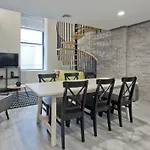 Industrial 3Br In Downtown By Sonder