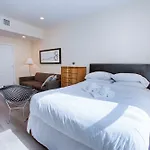 Bright Studio In Downtown Crossing By Sonder
