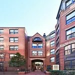Global Luxury Suites At Back Bay