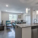 Bright 2Br In South End By Sonder