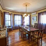 Perkins Inn
