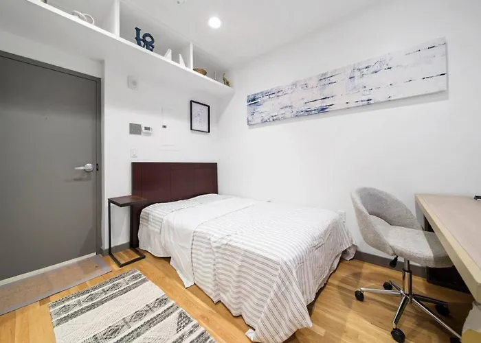 Corporate Style Studio Near State House