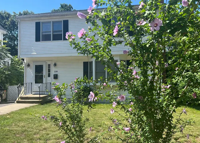 Boston Single Family House - Super Quiet And Private