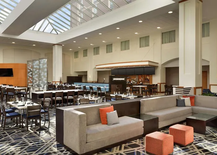 Embassy Suites Boston At Logan Airport