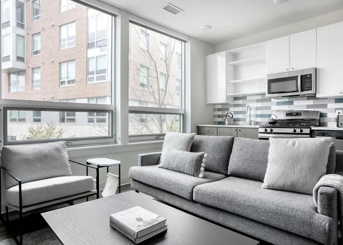 E Cambridge Studio W Gym Wd Nr Lechmere T Bos-633