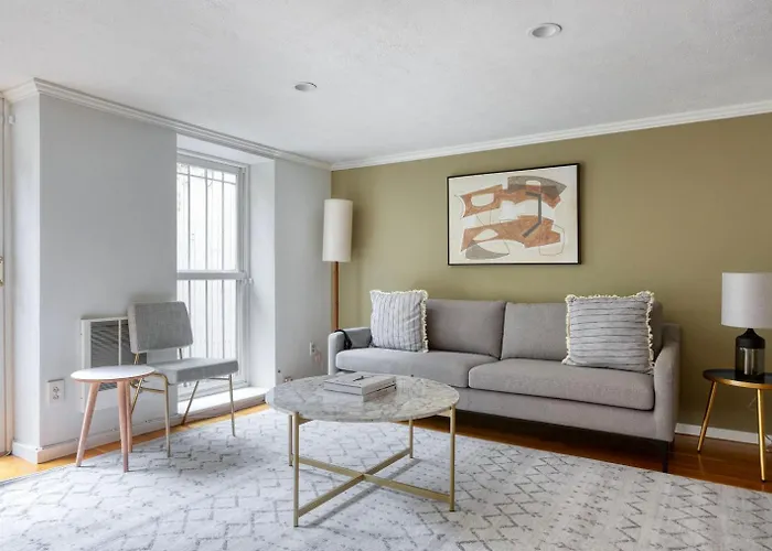South End 2Br W Wd Nr Shops Bos-938